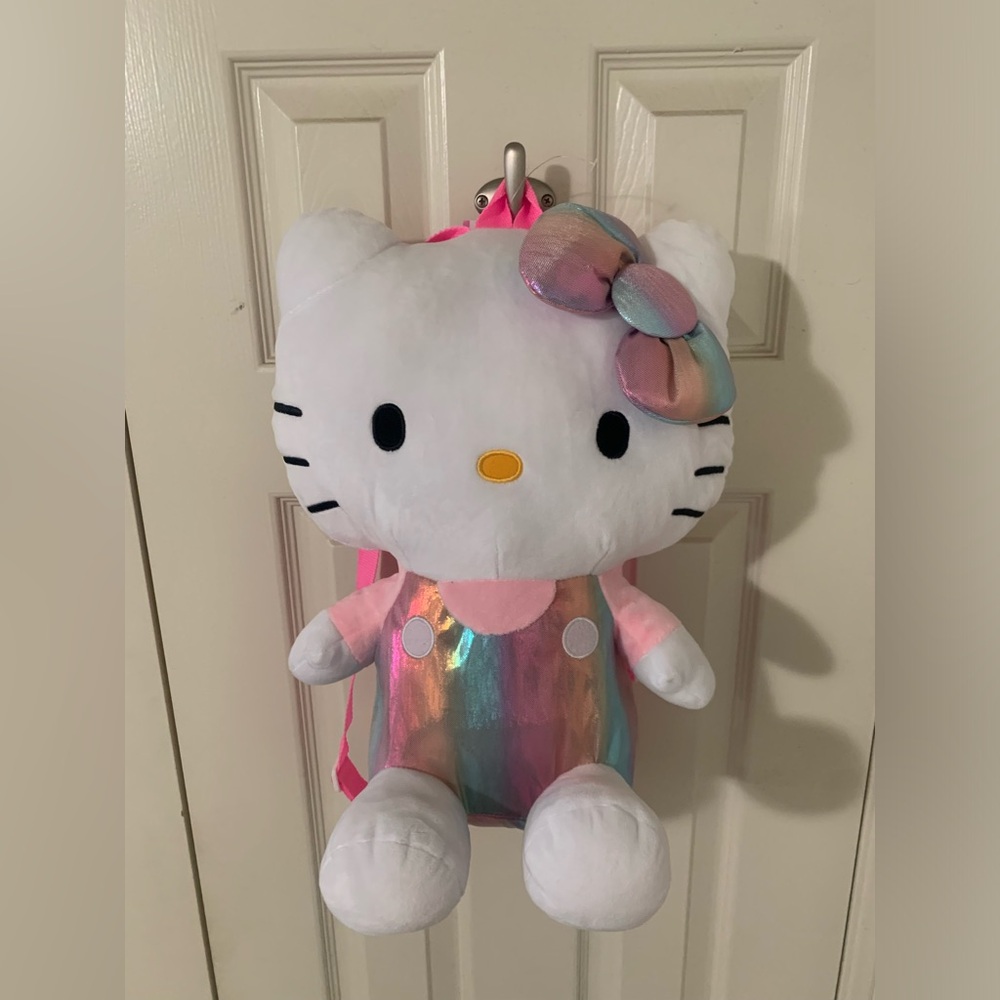 Hello Kitty Plushie backpack